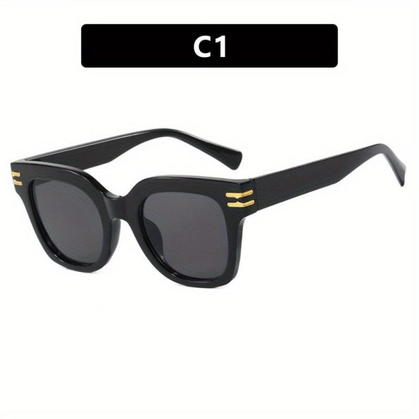 6727715e7030424c82f740ddb5b70395-goods