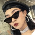 15pcs Trendy Cat-Eye Fashion Glasses - Lightweight Plastic Frame with Black & White Lenses, Unisex Fashion Accessories for Parties, Weddings, Beach, Photo Props, Outdoor Activities, Wedding Eyewear, Durable Eyewear