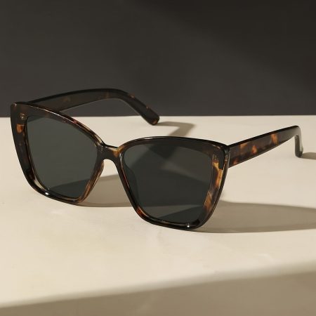 Chic Women'S Leopard Print Frame Cat Eye Fashion Eyewear - Vintage Fashion Lenses Fashion Eyewear, Perfect for Parties and Fashion Events, Party Accessories | Vintage Cat Eye Eyewear | Lightweight Eyewear